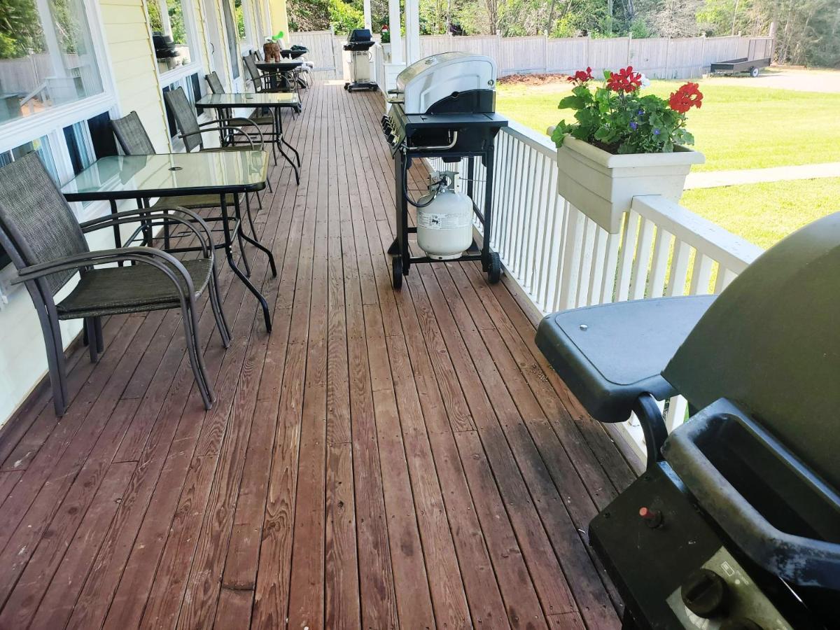 Boardwalk Motel Кавендиш Екстериор снимка