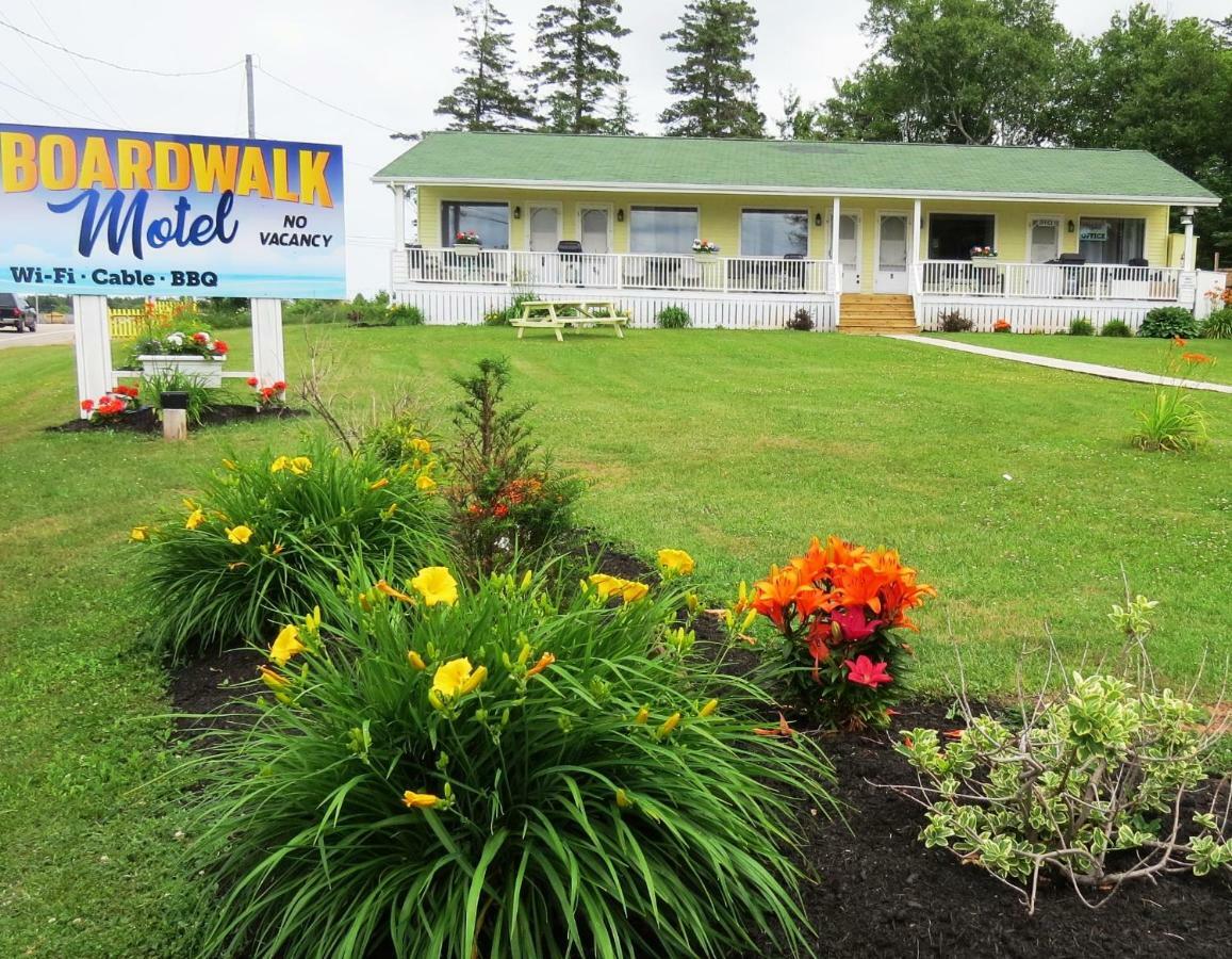 Boardwalk Motel Кавендиш Екстериор снимка
